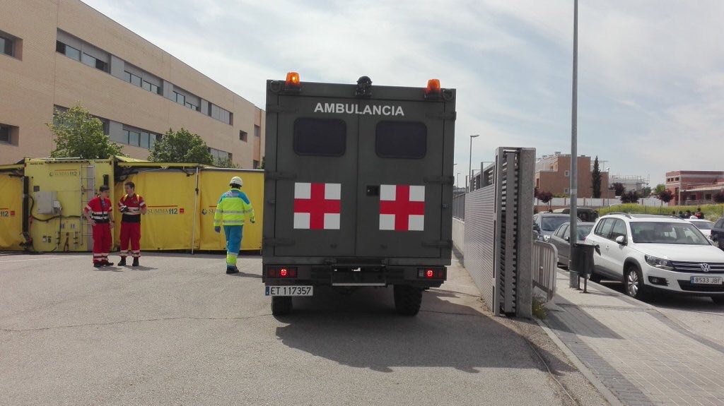 El Colegio Valle del Miro organiza un simulacro de incidente con mas de 2000 participantes